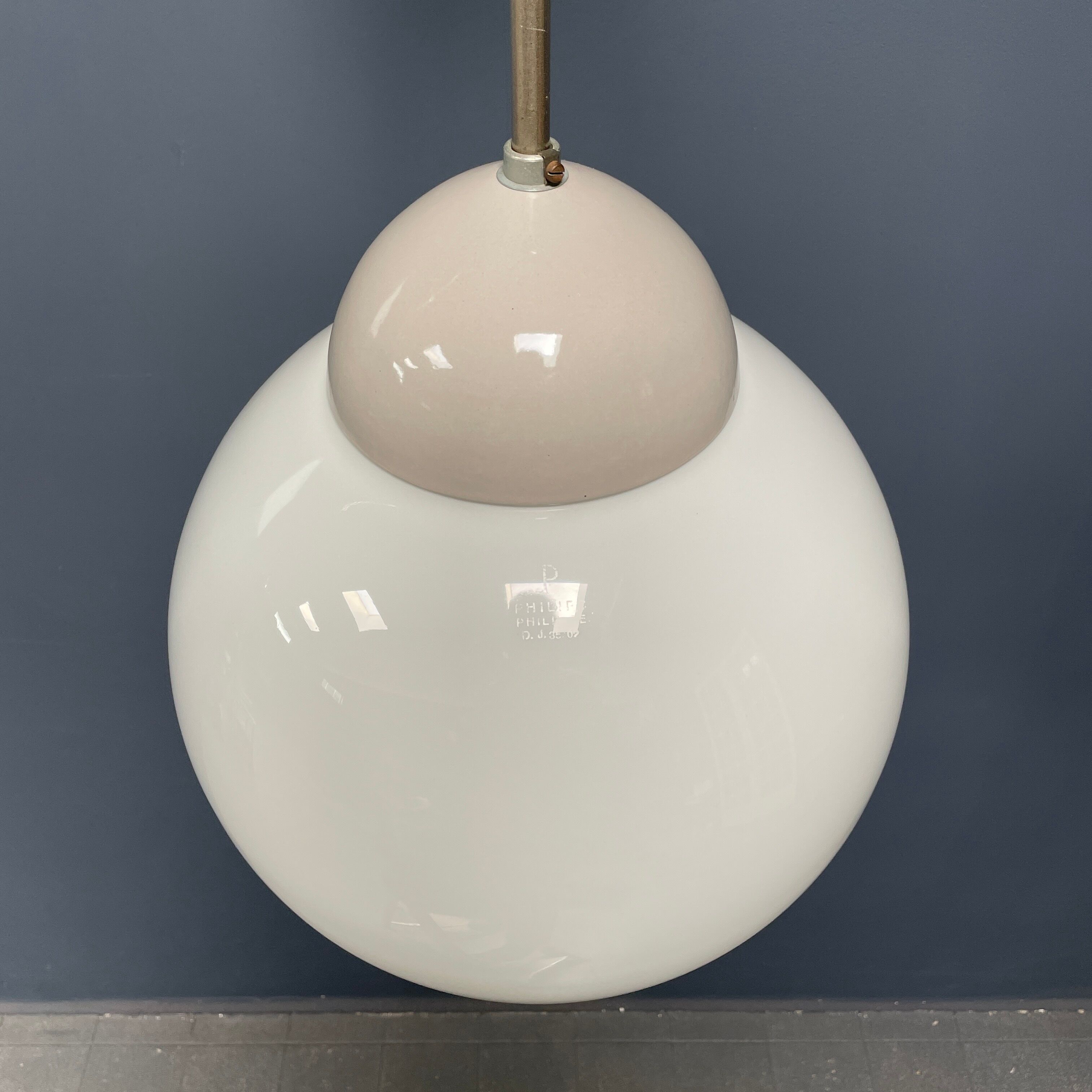 Ensemble de deux suspensions opalines Philips Phililight
