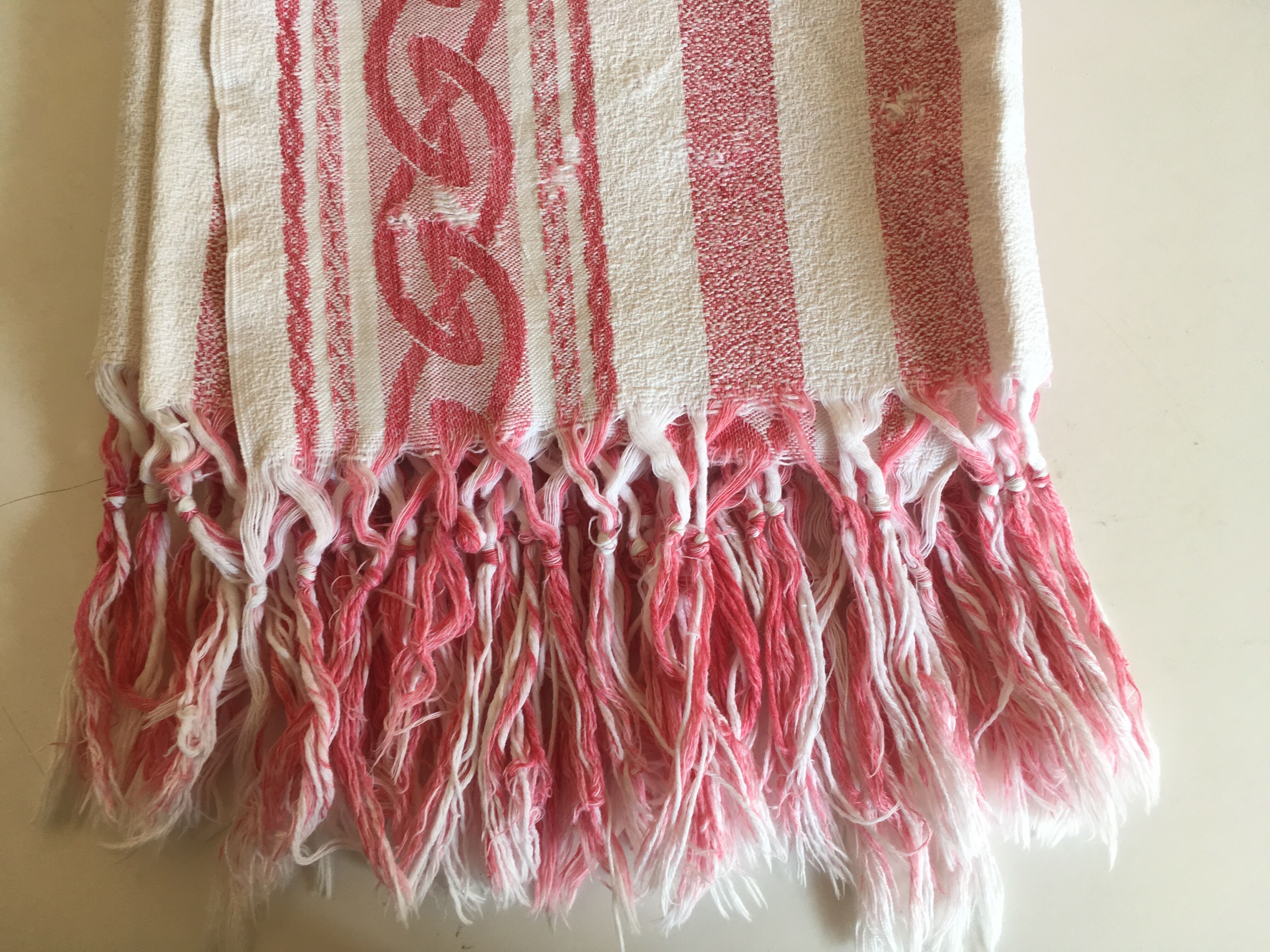 30's monogram M knotted fringe dint