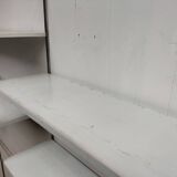 Metal string shelf
