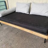 Vintage daybed