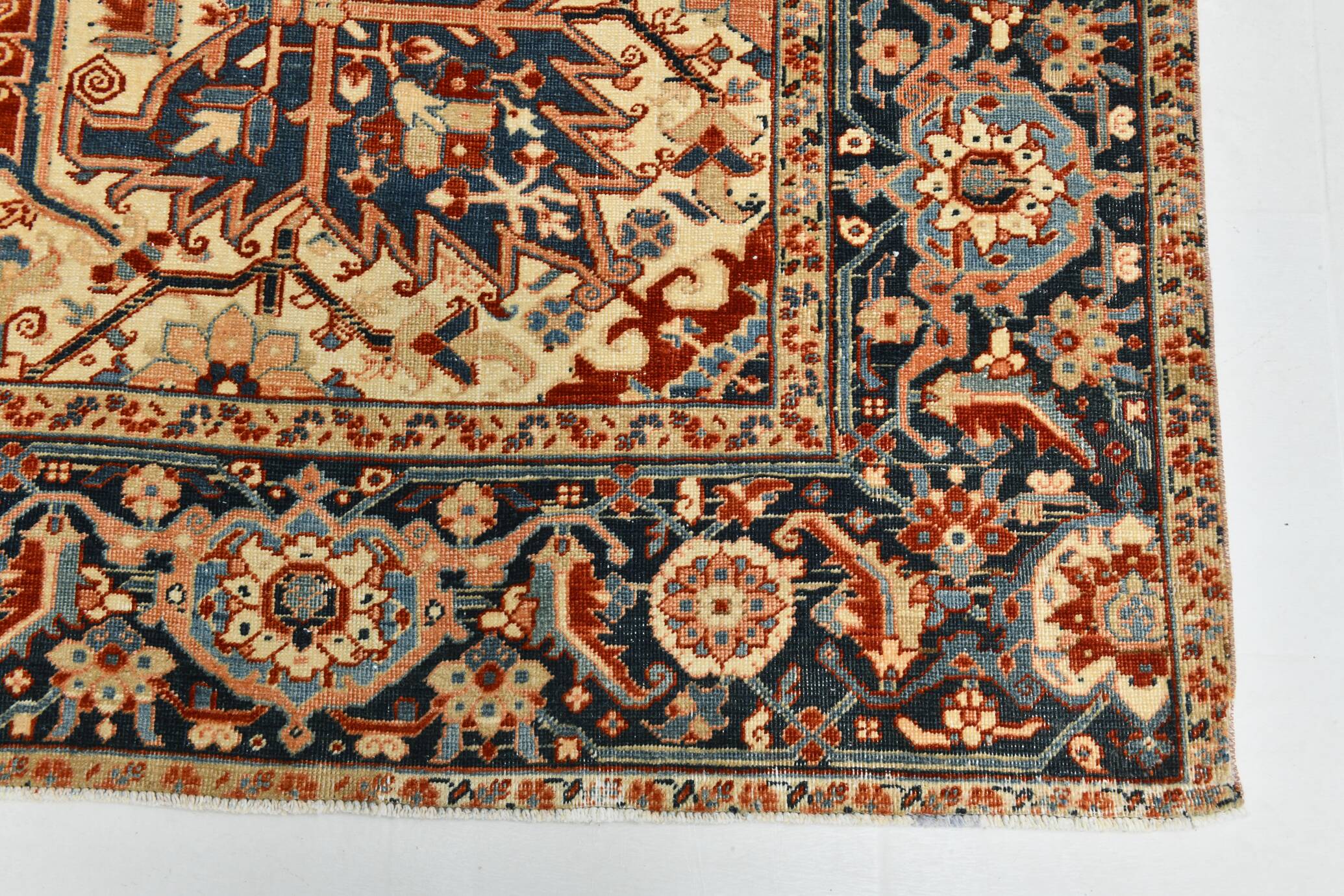 1960s Antique Red & Navy Blue Classic Persian Rug, 287x386Cm