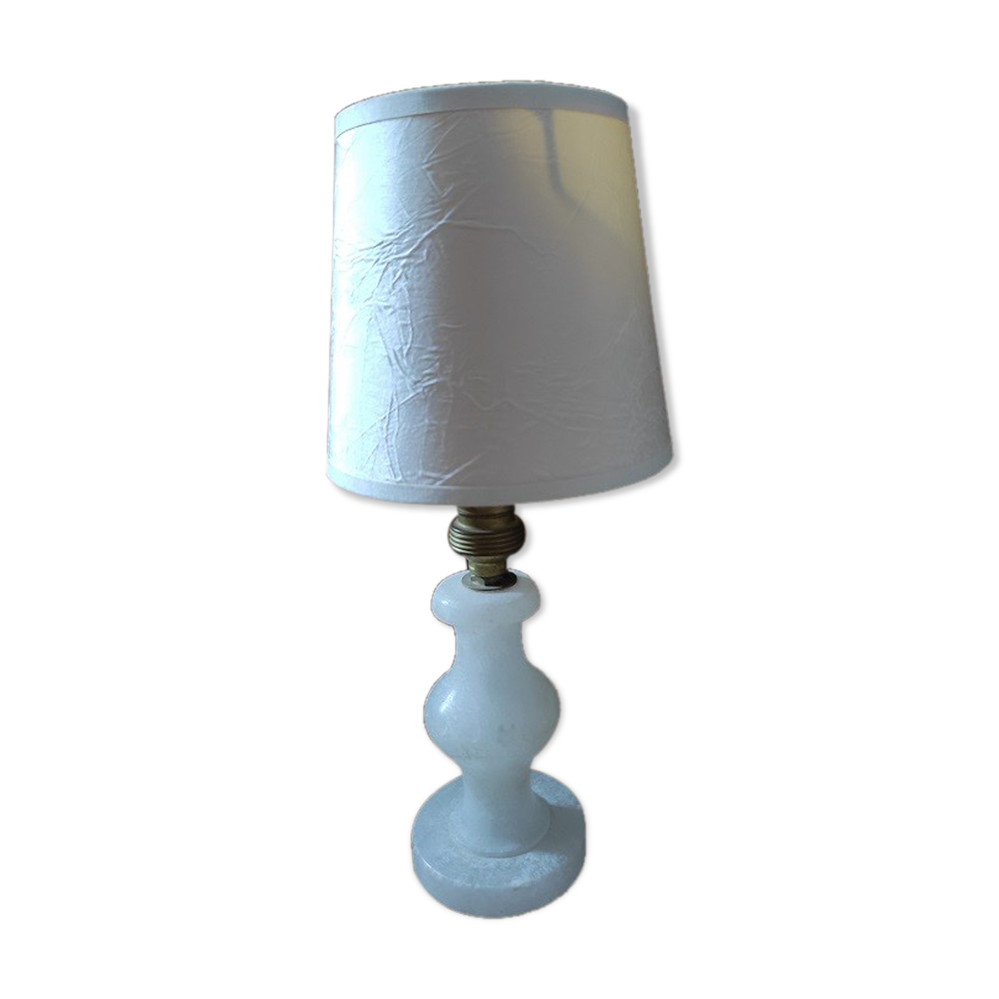 Bedside desk lamp base alabaster lampshade pearl