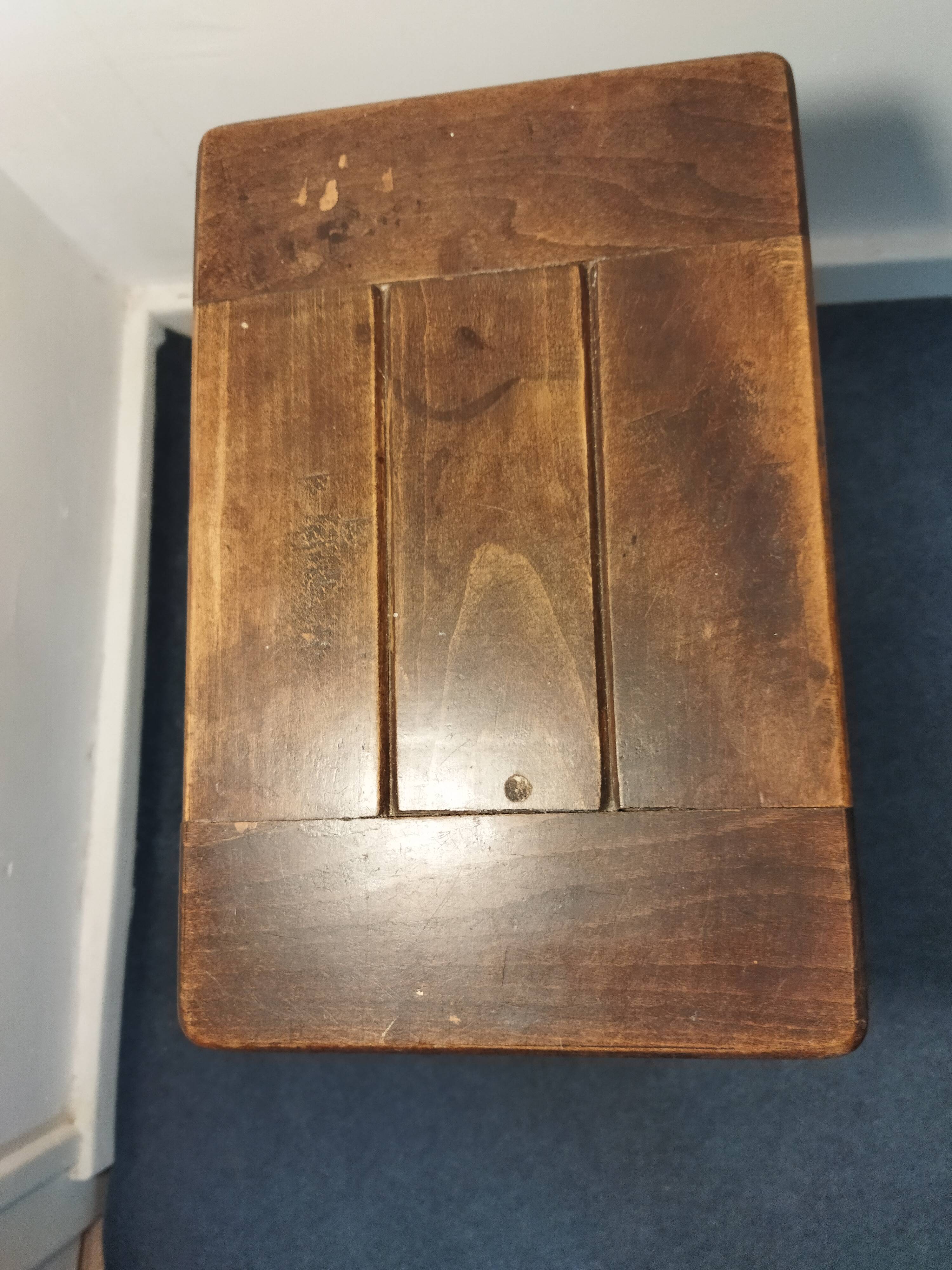 Farm stool