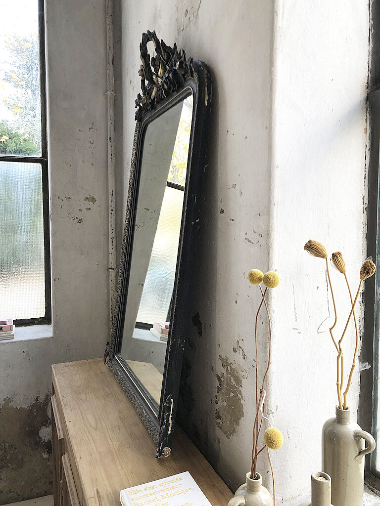 Louis Philippe mirror with pediment - 136x83cm