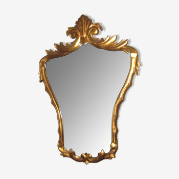 Miroir ancien en bois dorè sculpté, 50x37 cm