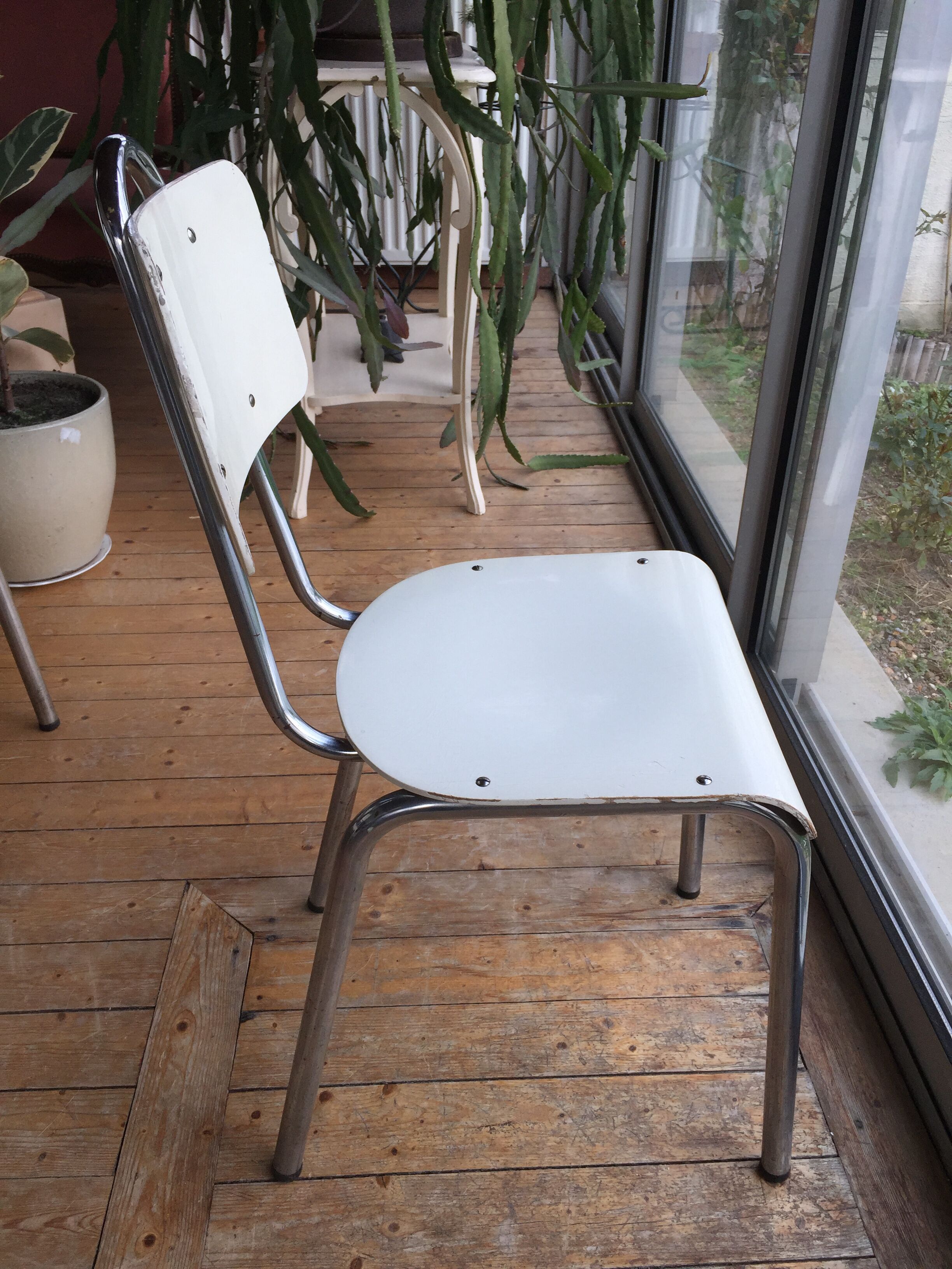 3 chrome wooden chairs