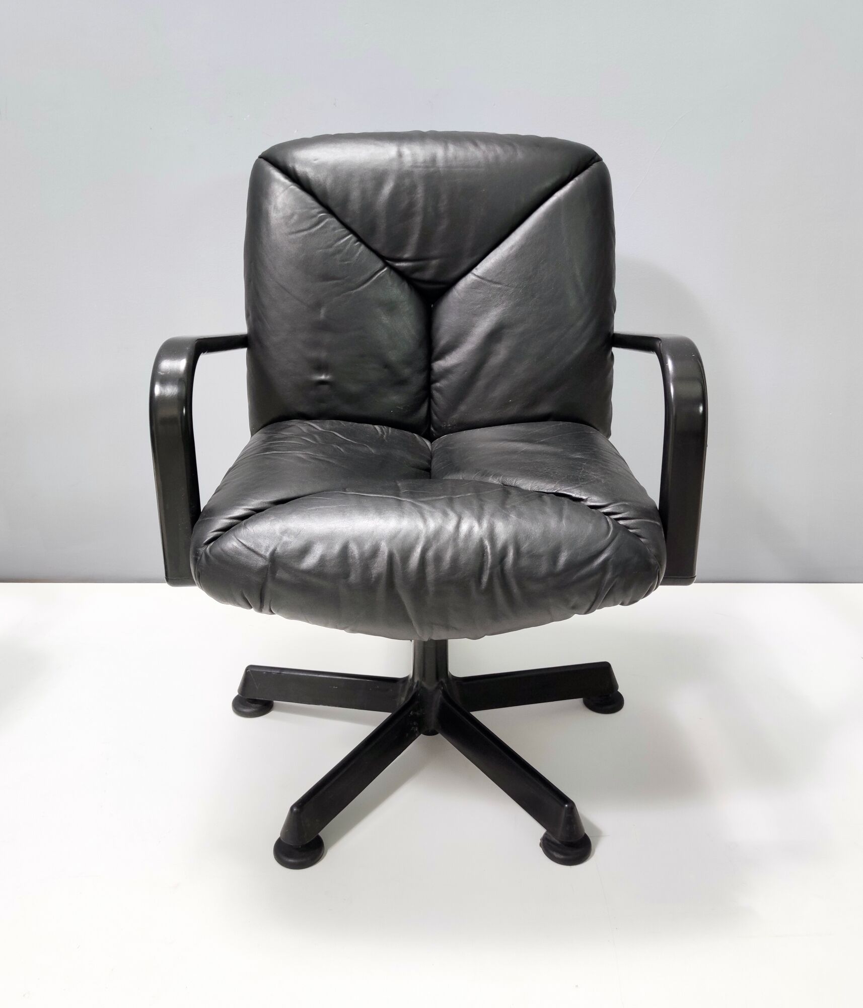 Postmodern Black Leather Office Chair by Vico Magistretti for ICF Design, 1978