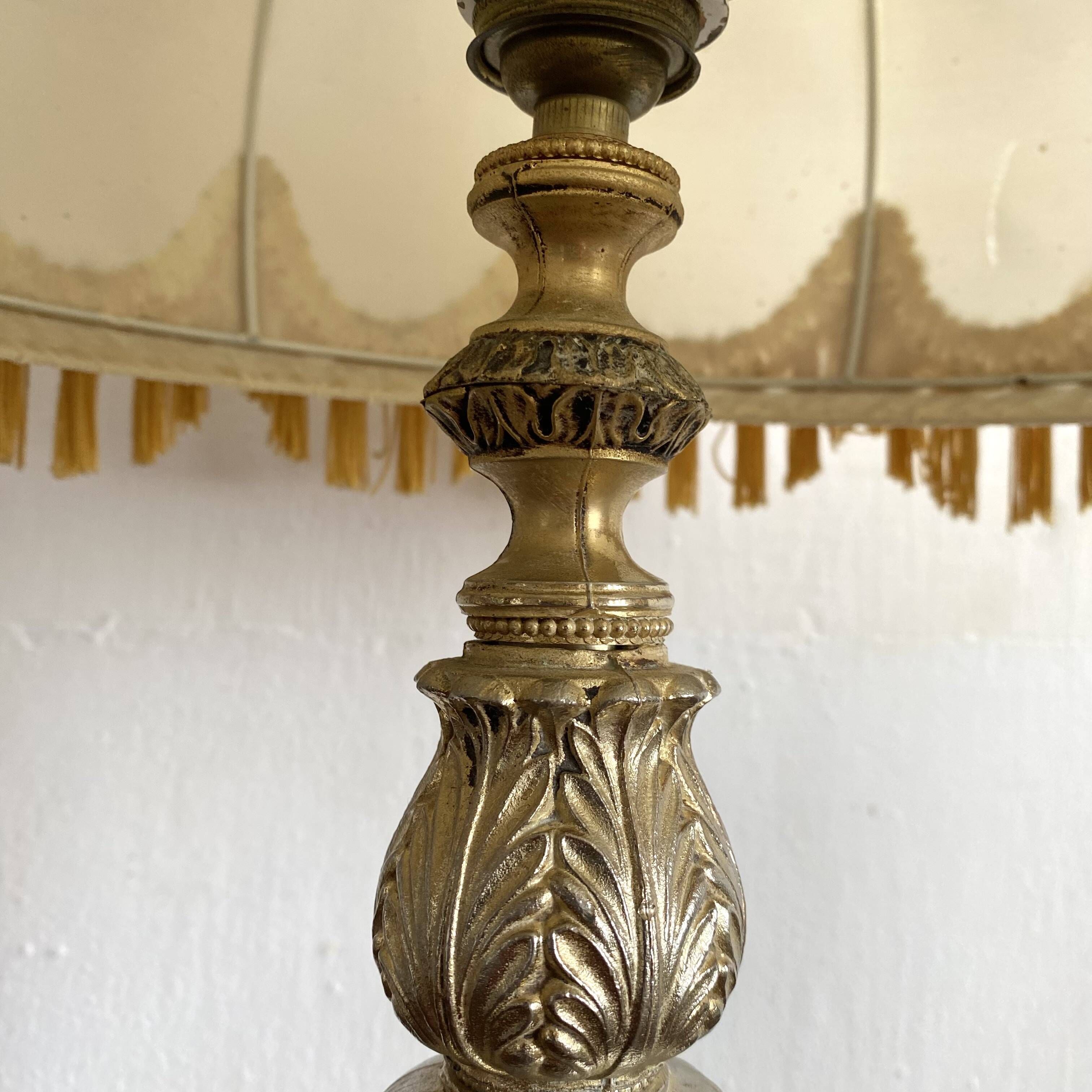 56 cm retro lamp in silver metal with fringed lampshade