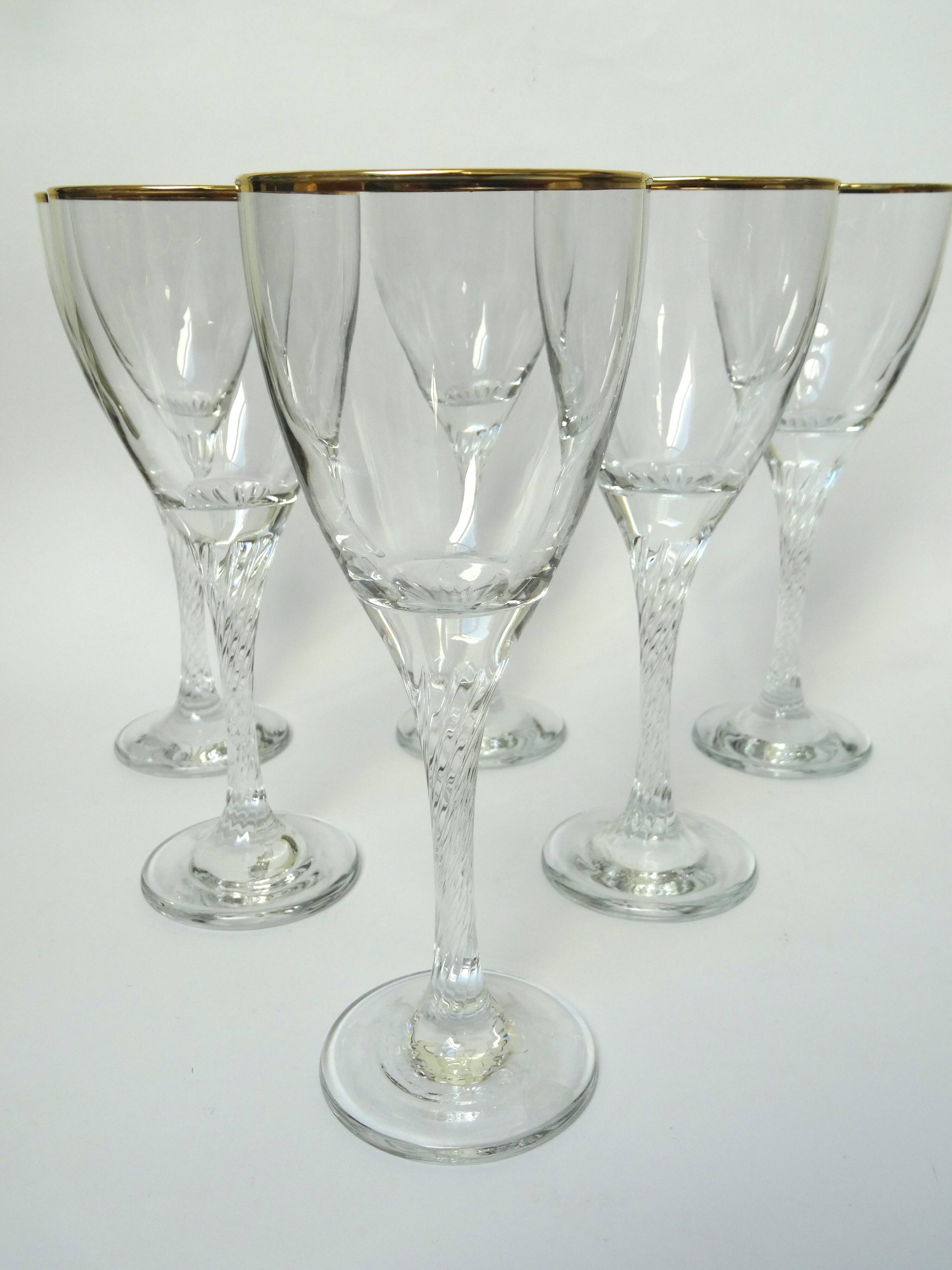 6 verres à vin rouge