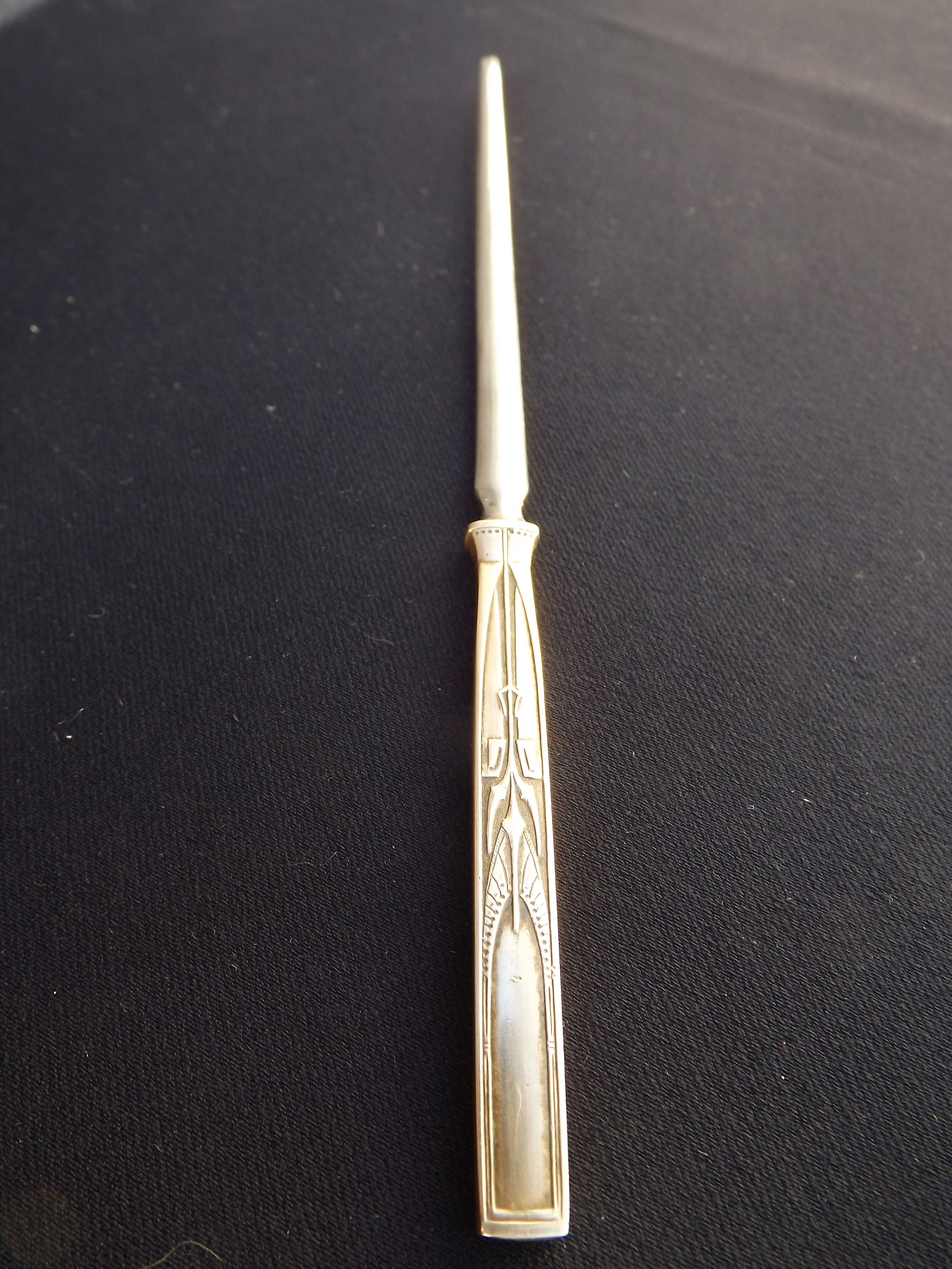 Letter opener or paper cutter