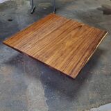 Table basse en bois dur