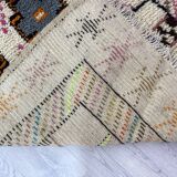 Handmade moroccan berber carpet 255 x 146 cm