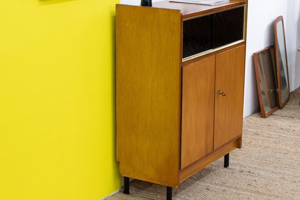 Vintage Scandinavian Chest of Drawers – 81 cm
