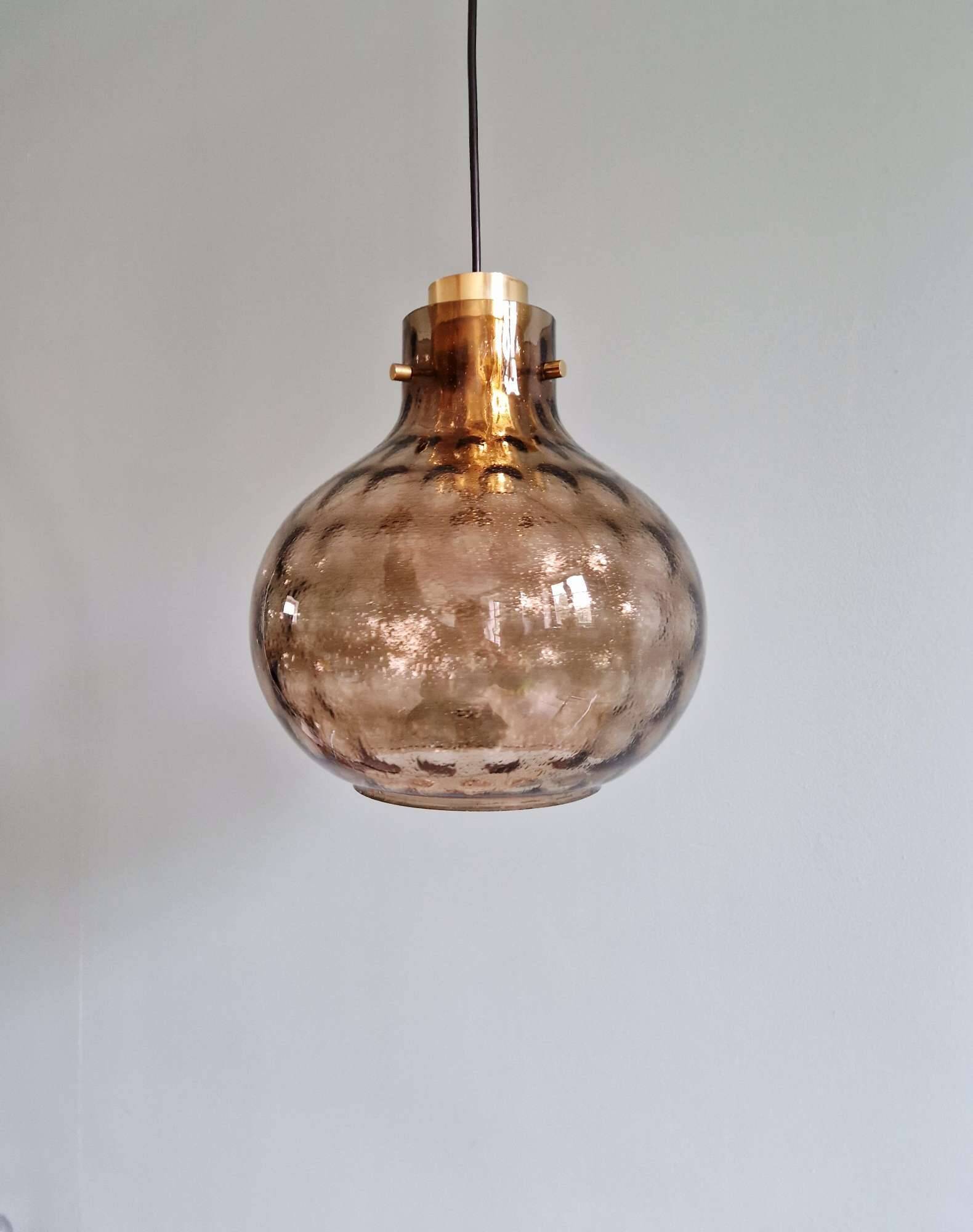 Smoked glass honeycomb pendant, Glasshütte Limburg, 1970 (2 available)