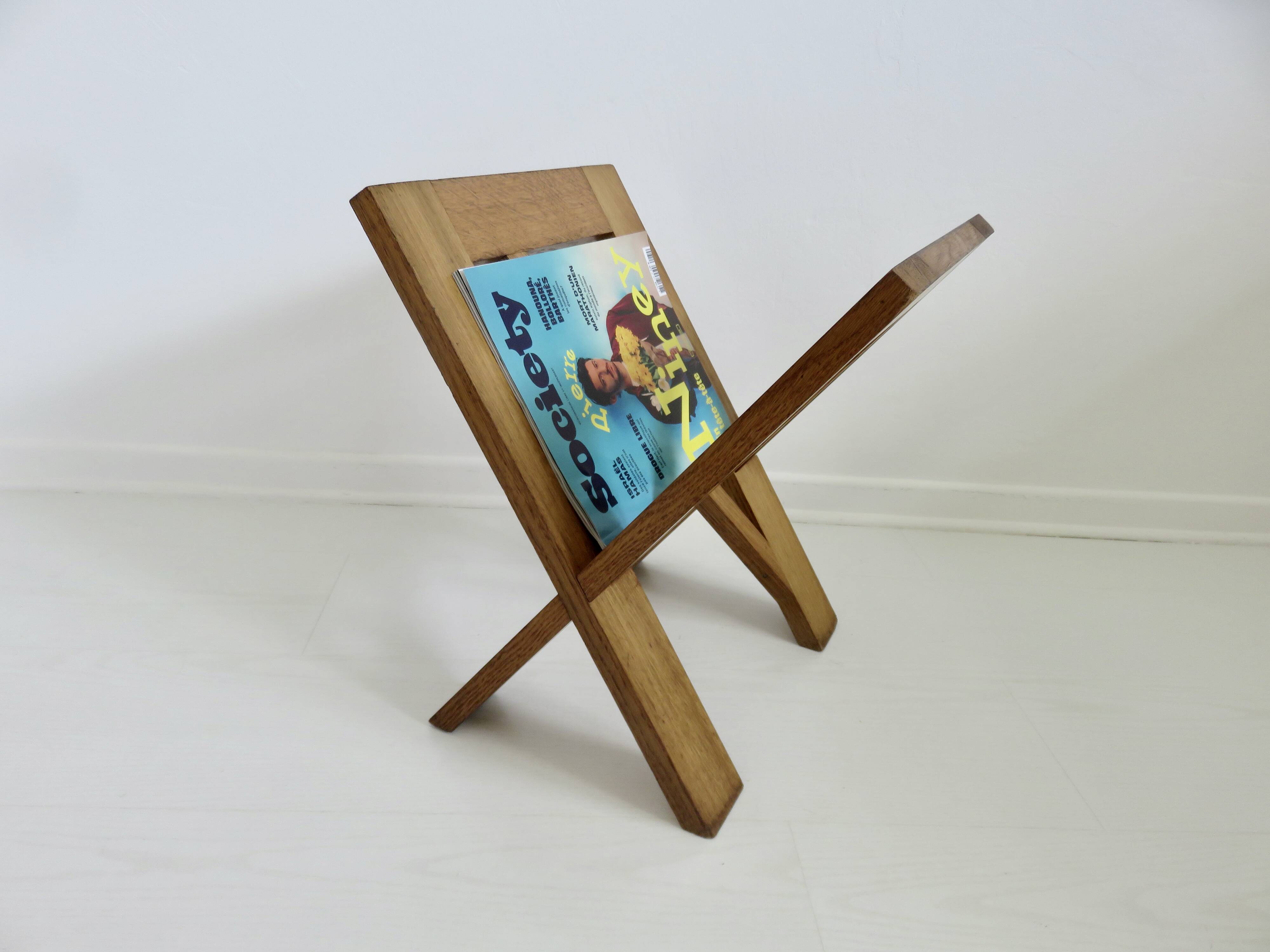 Scandinavian magazine rack in solid wood 1970