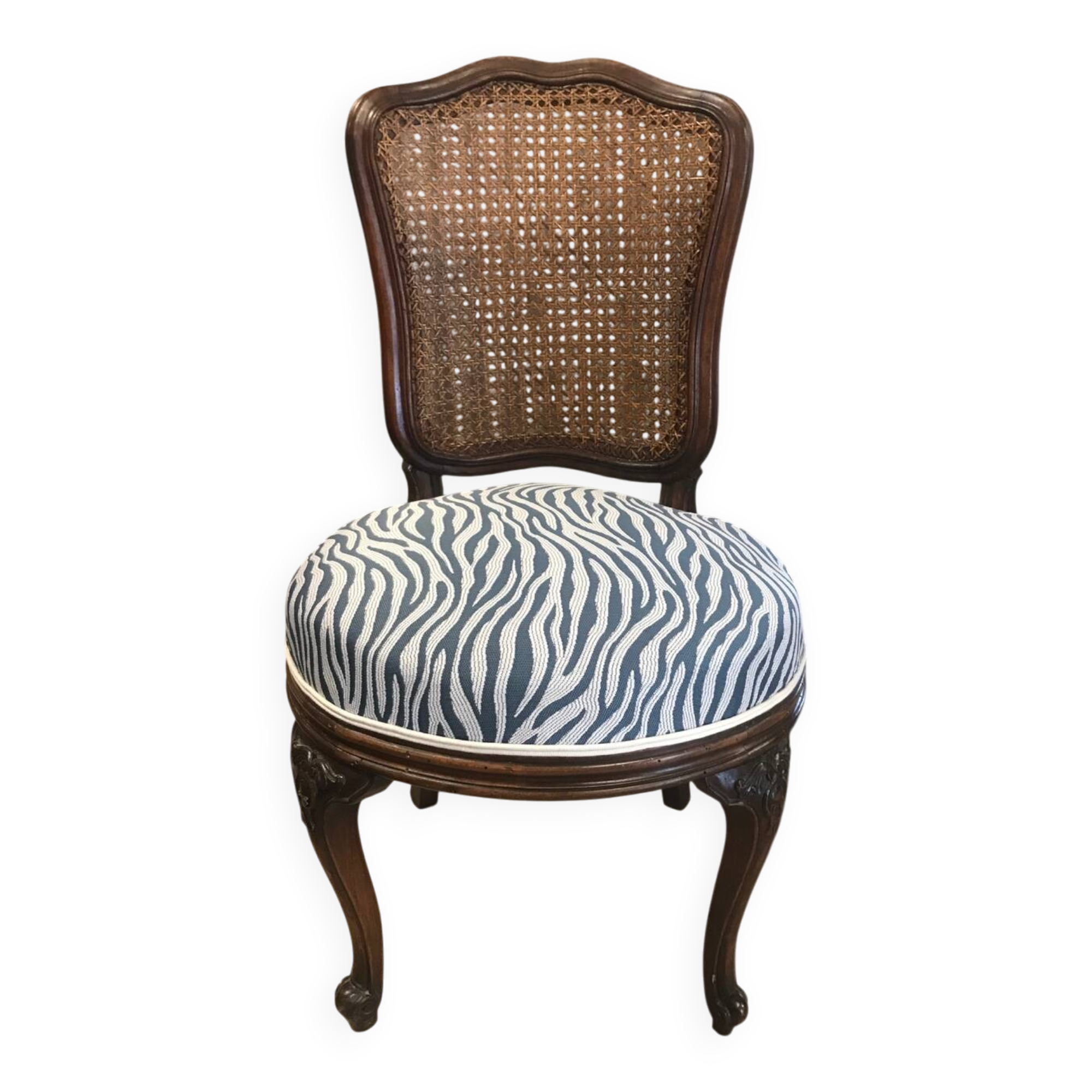 Flying chair in Louis XV style, cane backrest, perfect seat.
