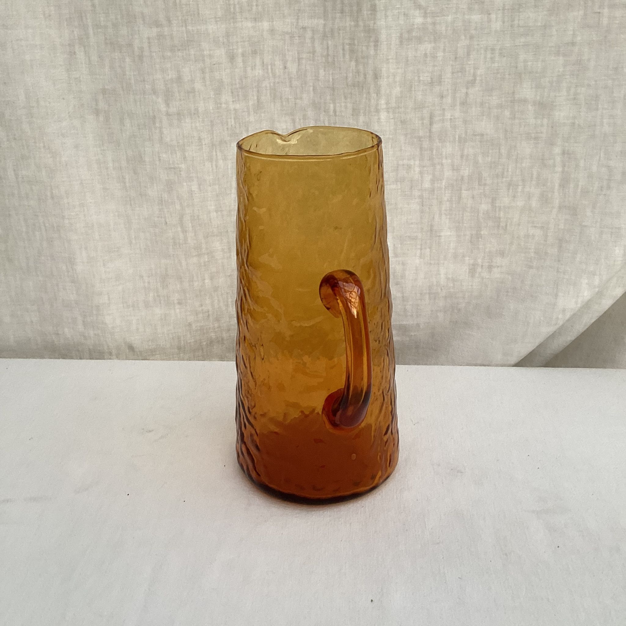 Carafe pitcher in vintage amber glass dimension: height -26cm- low diameter -13cm