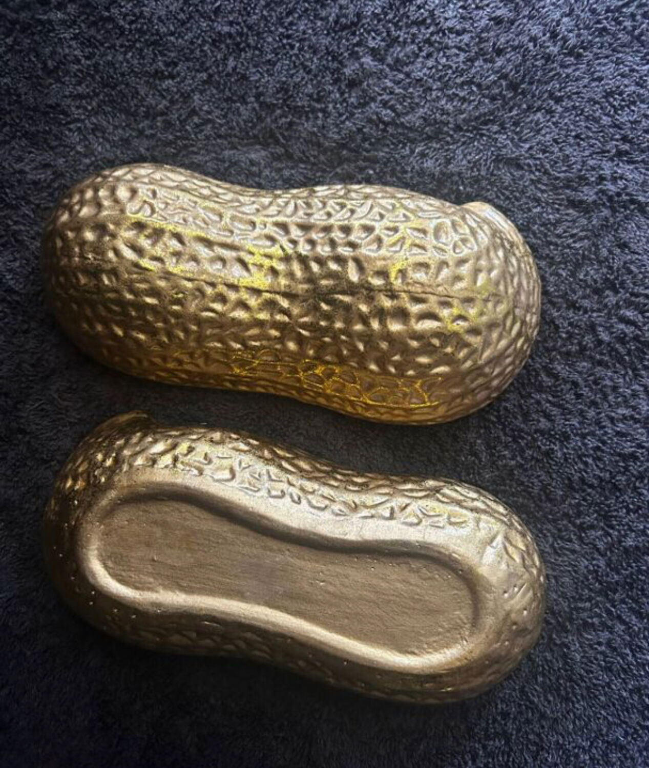 Vintage 1960s-70s ceramic peanut box