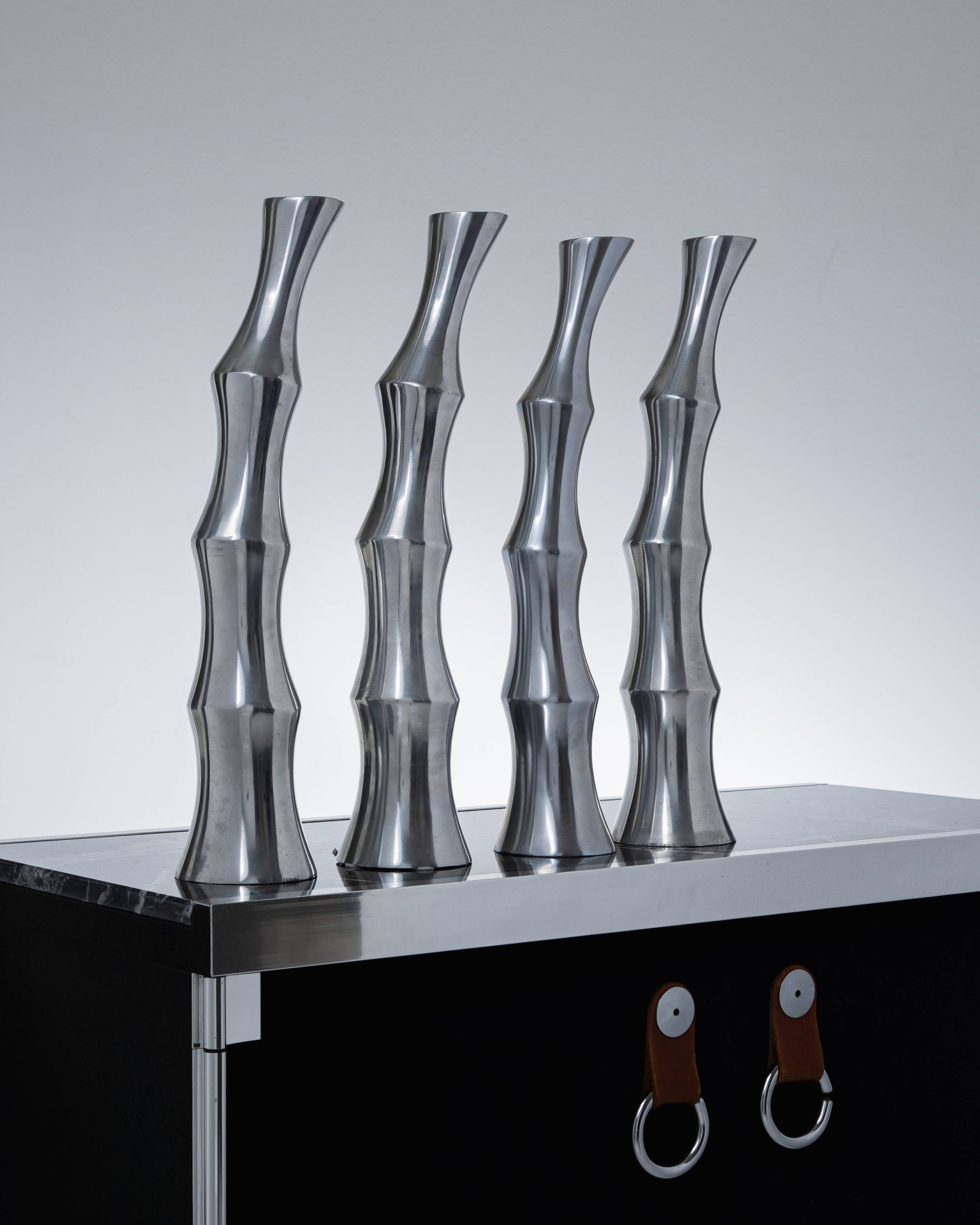 Vase bambou en métal, 1970s