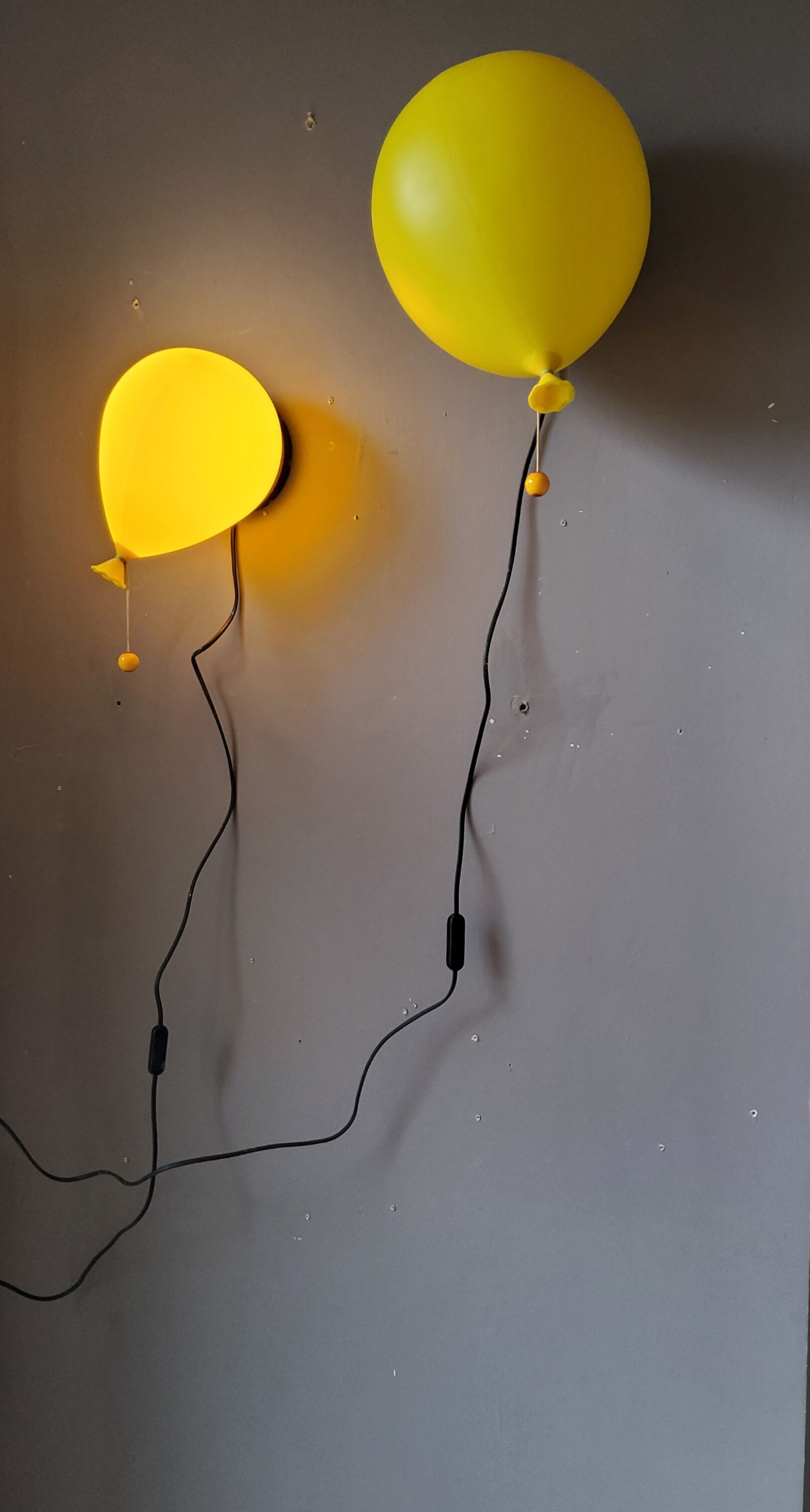 Lampes ballon, Bilumen par Yves Chritin, Italie