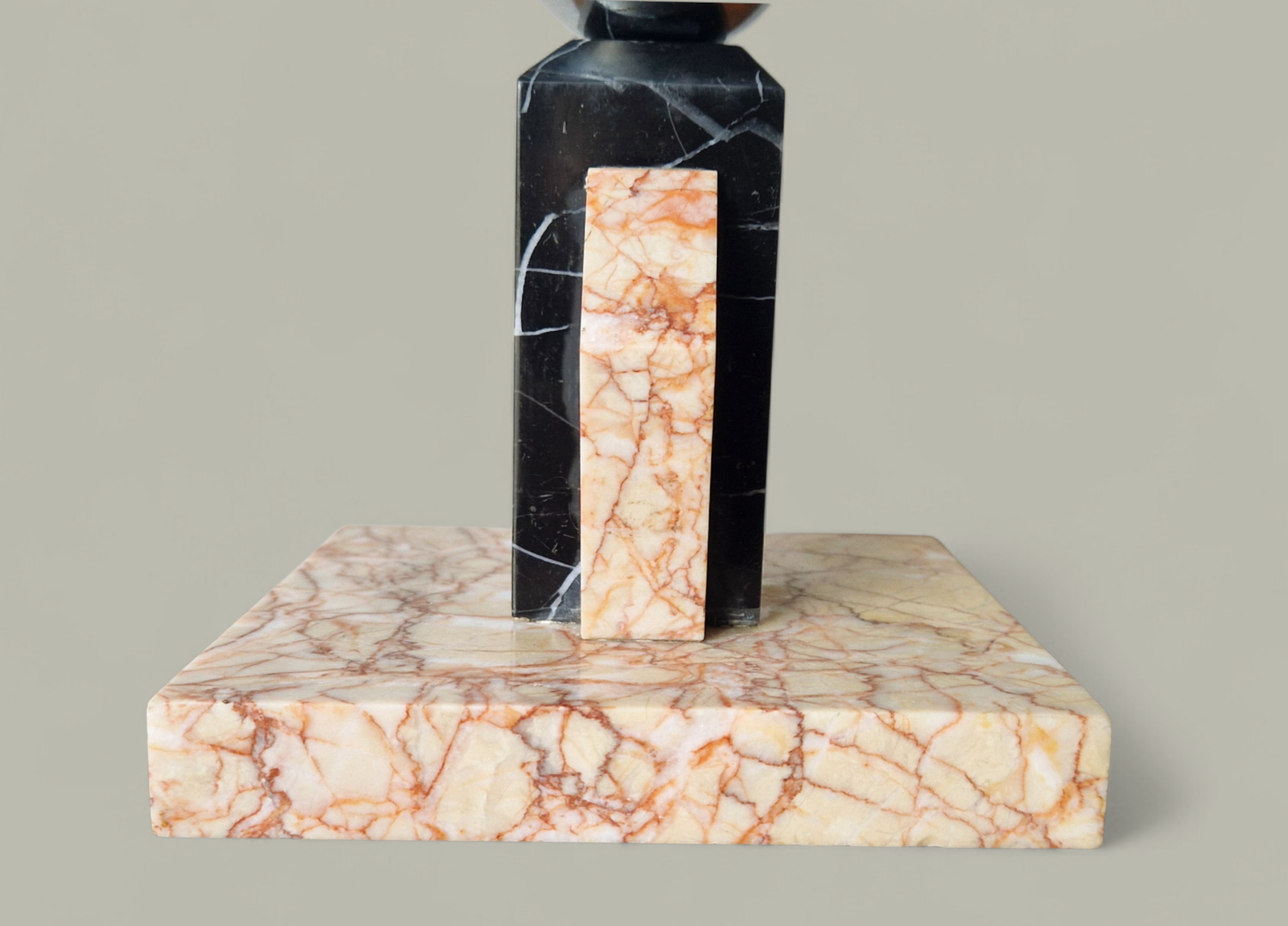 Sculptural lamp in marble and chrome - Modernist Art Deco style