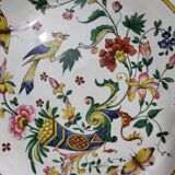 Round earthenware dish from Gien XIXth Horn of Abundance