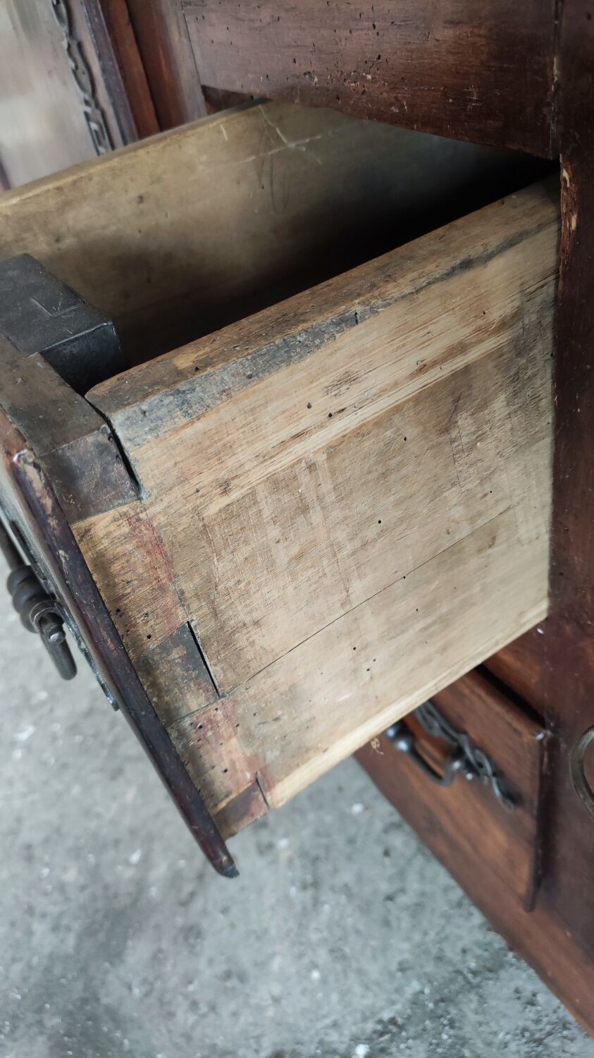 Sideboard 2 doors 3 drawers walnut