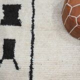Handmade wool Berber rug 304 x 192 CM