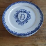 Serving 10 plates in iron earth