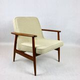 Beige boucle GFM63 lounge chair by J. Kedziorek, 1970s