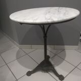 Bistrot's white marble table 1900s