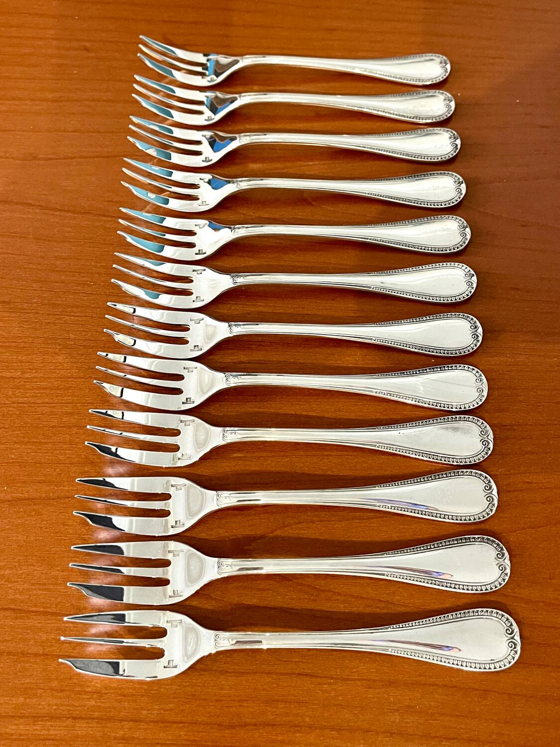 Christofle Malmaison 12 cake/dessert forks, mint condition