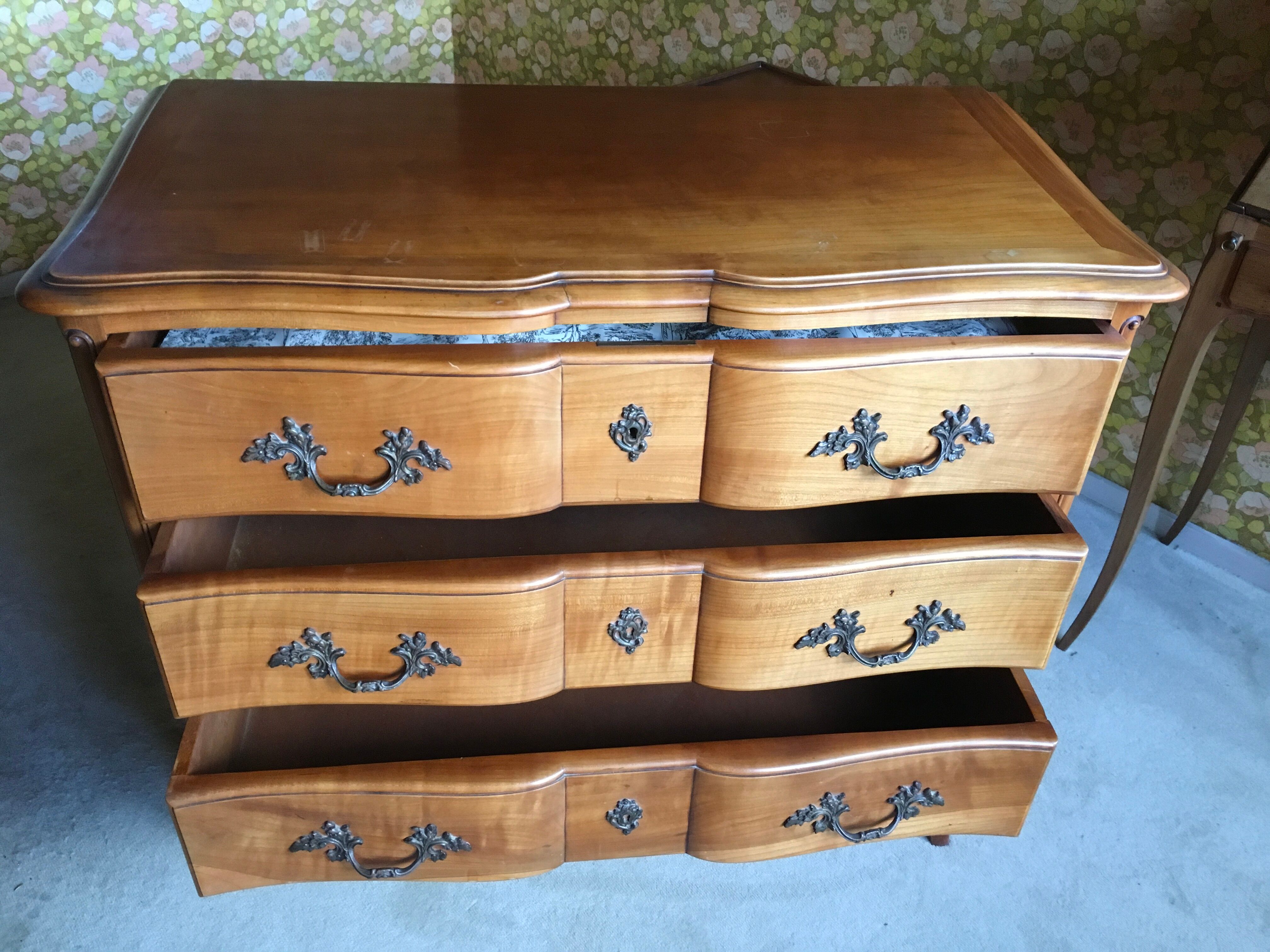 Louis XV style COMMODE