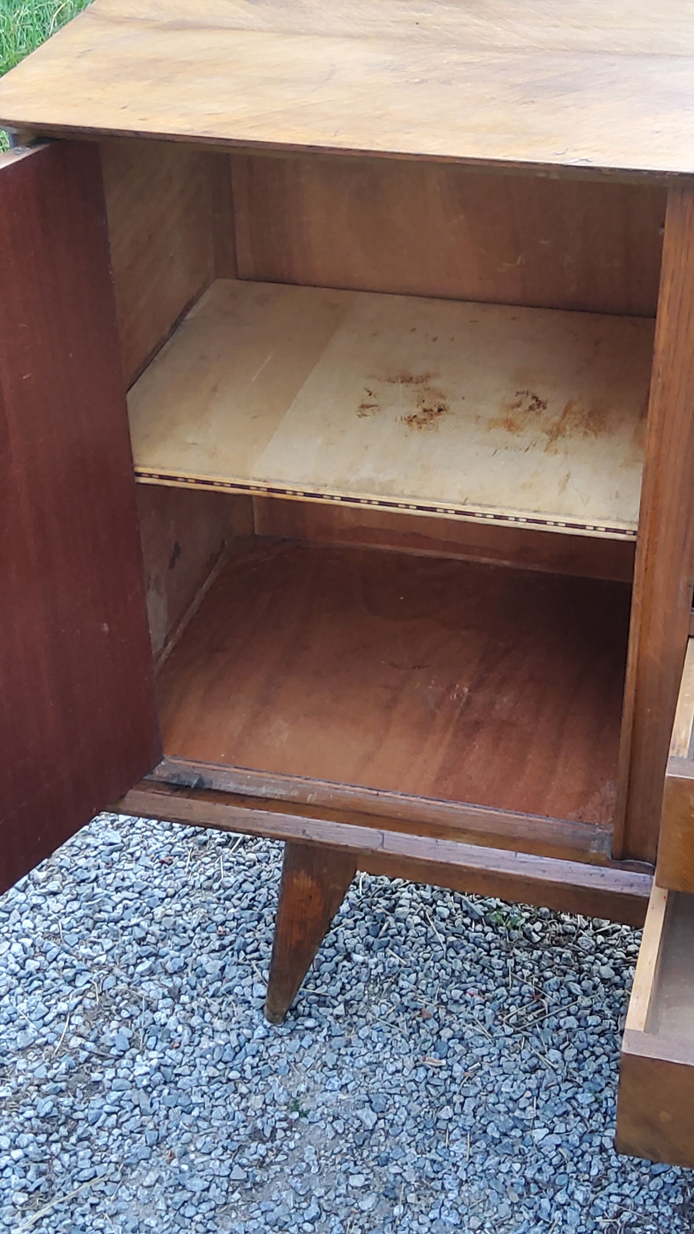 Vintage gold oak row feet compass from the 50s