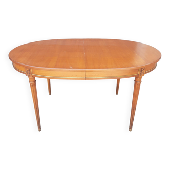 Louis XVI style oval table with 2 extensions