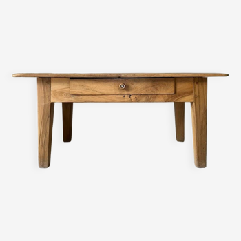 Table basse en bois ancienne