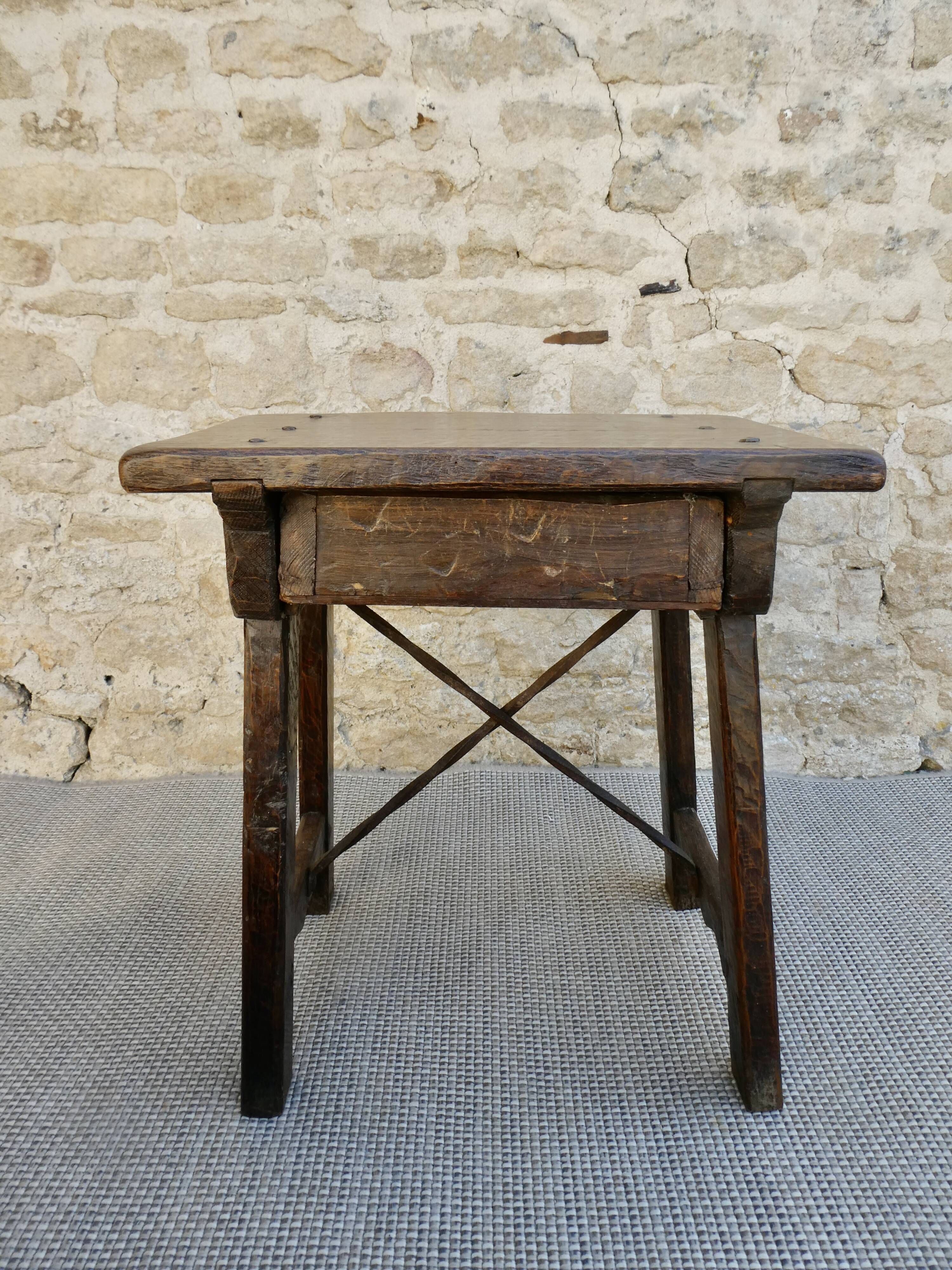 Night table, solid wood bedside, seventeenth century