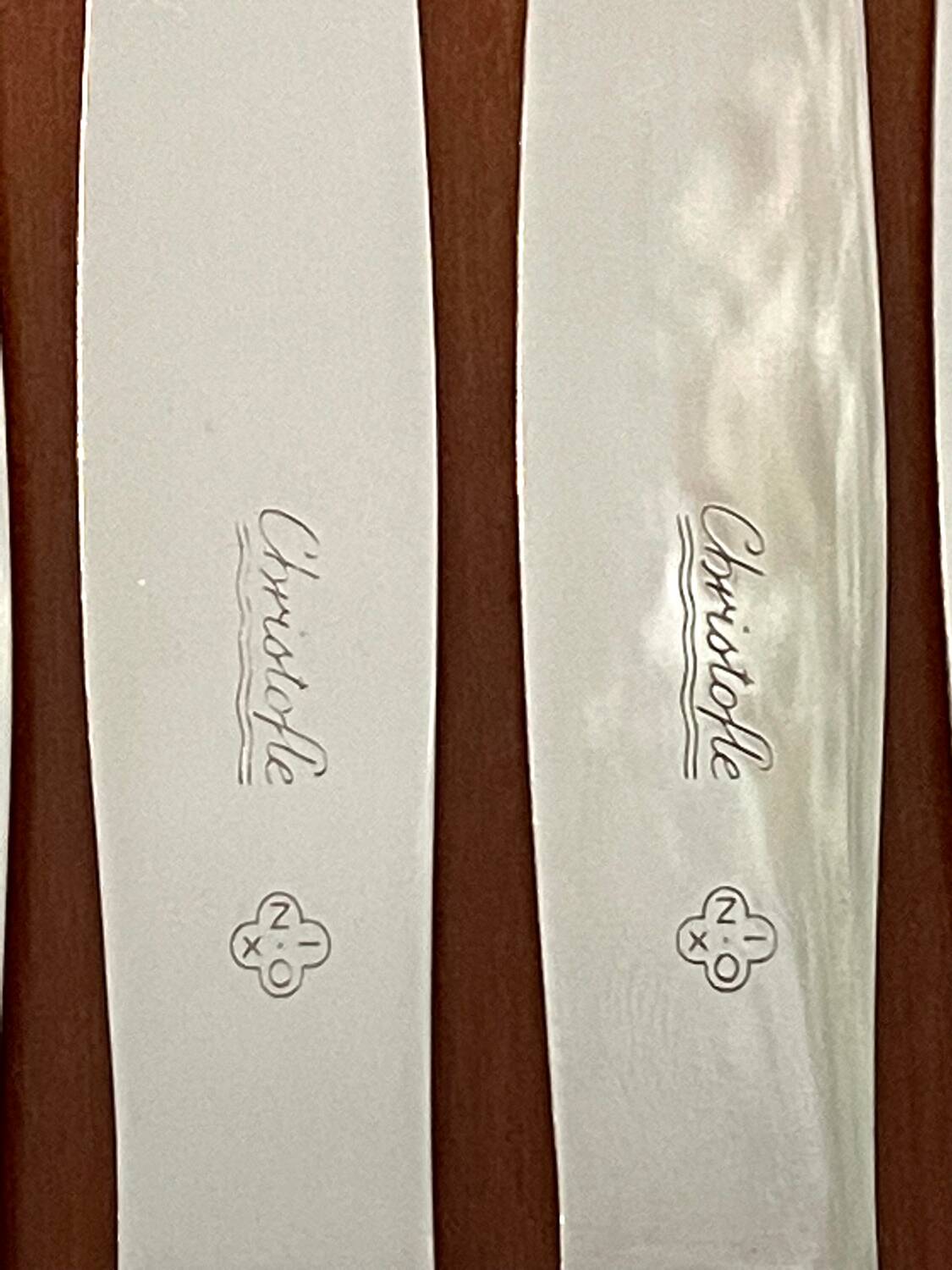 Christofle crossed ribbons 8 knives entremet dessert cheese very good condition