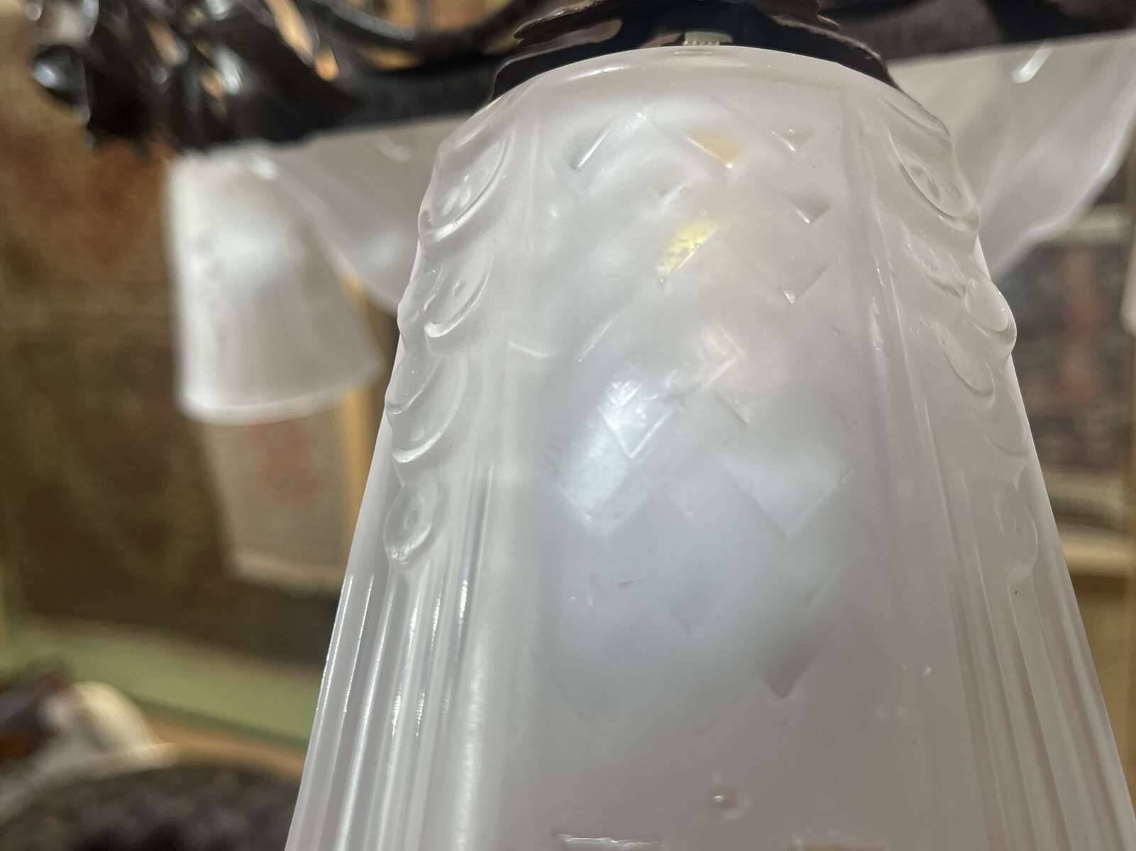 Art Deco chandelier in glass and wrought iron signed Muller Frères Luneville, 3 lights