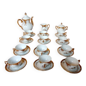 Coffee and tea set in Spanish porcelain
