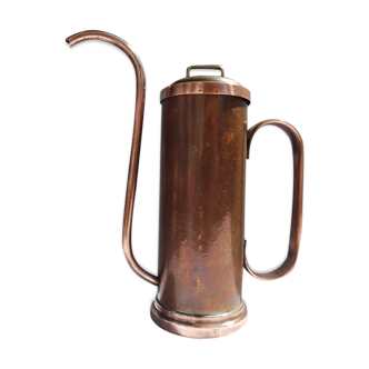 Copper pourer