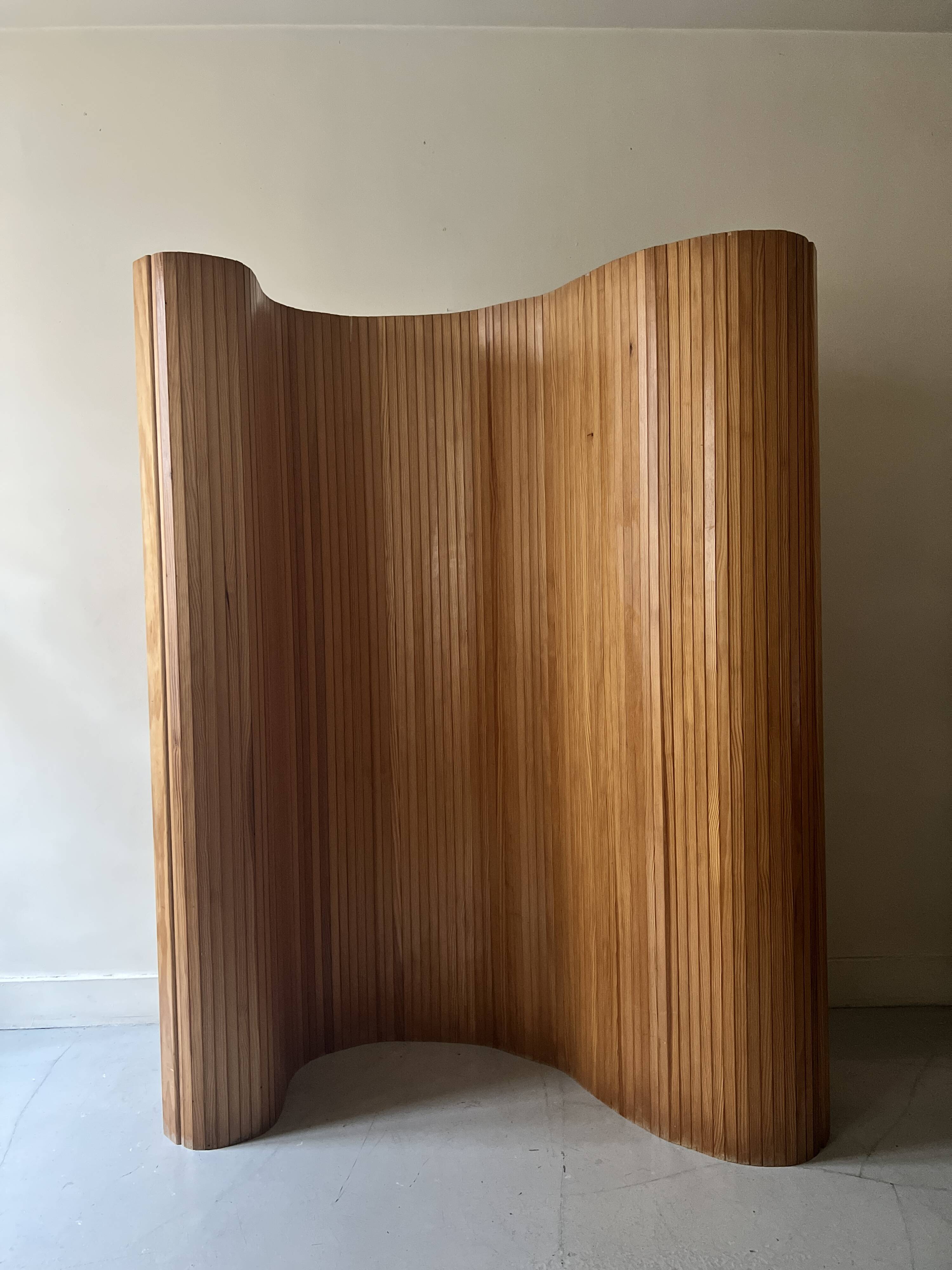 Aalto Screen 100A modular wooden partition, screen.