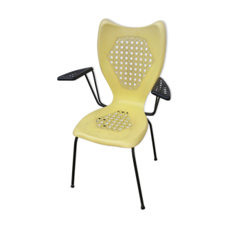 Gilac Chair No.1375 thermomoulated from the 1960s