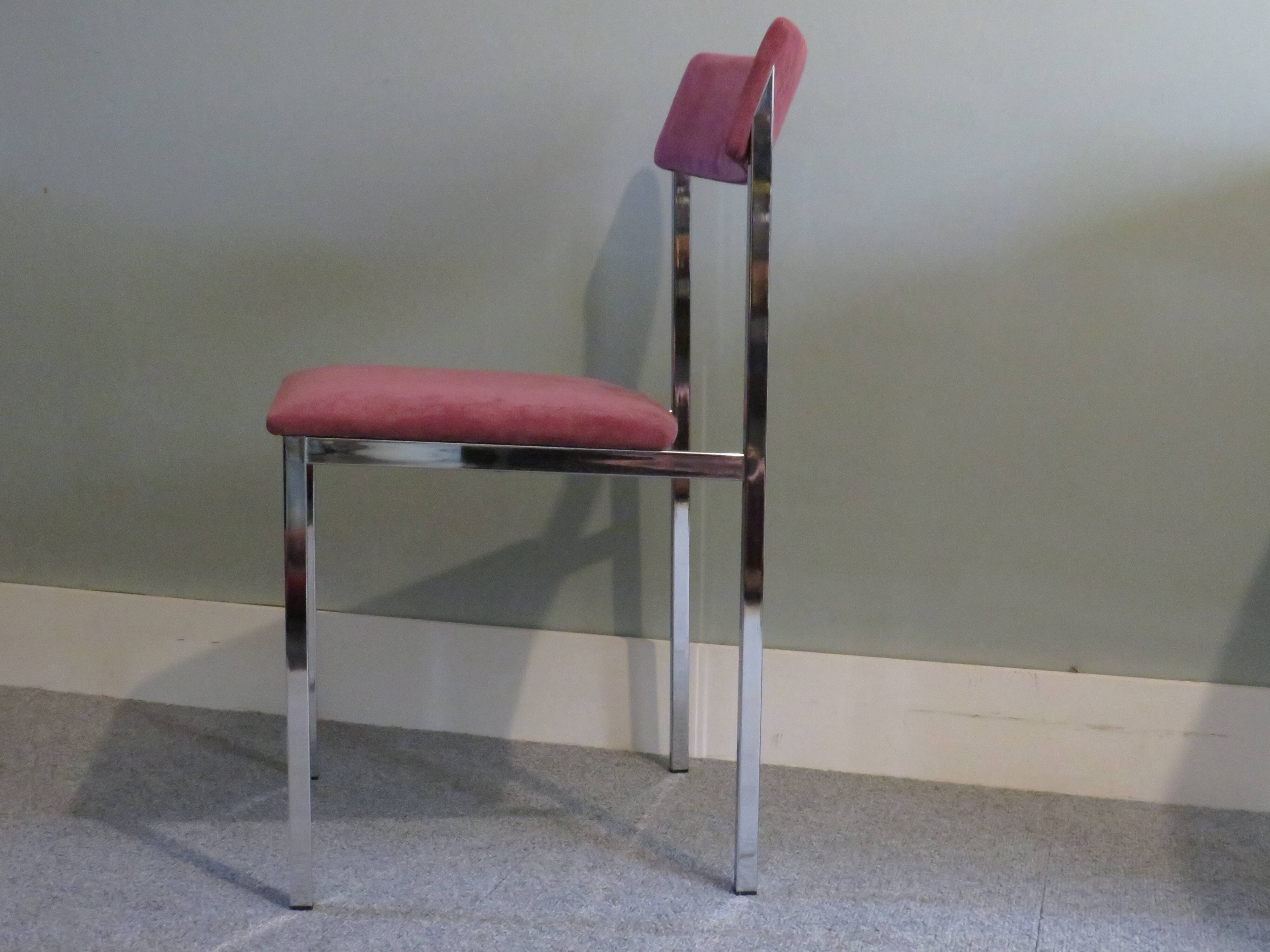 Suite of 6 chairs, Italy 1970s