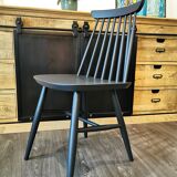 Series of 6 mismatched bistro chairs Baumann and Gizycko