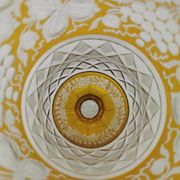 Vase en cristal de bohème jaune ambre