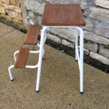 Stepladder walking foot