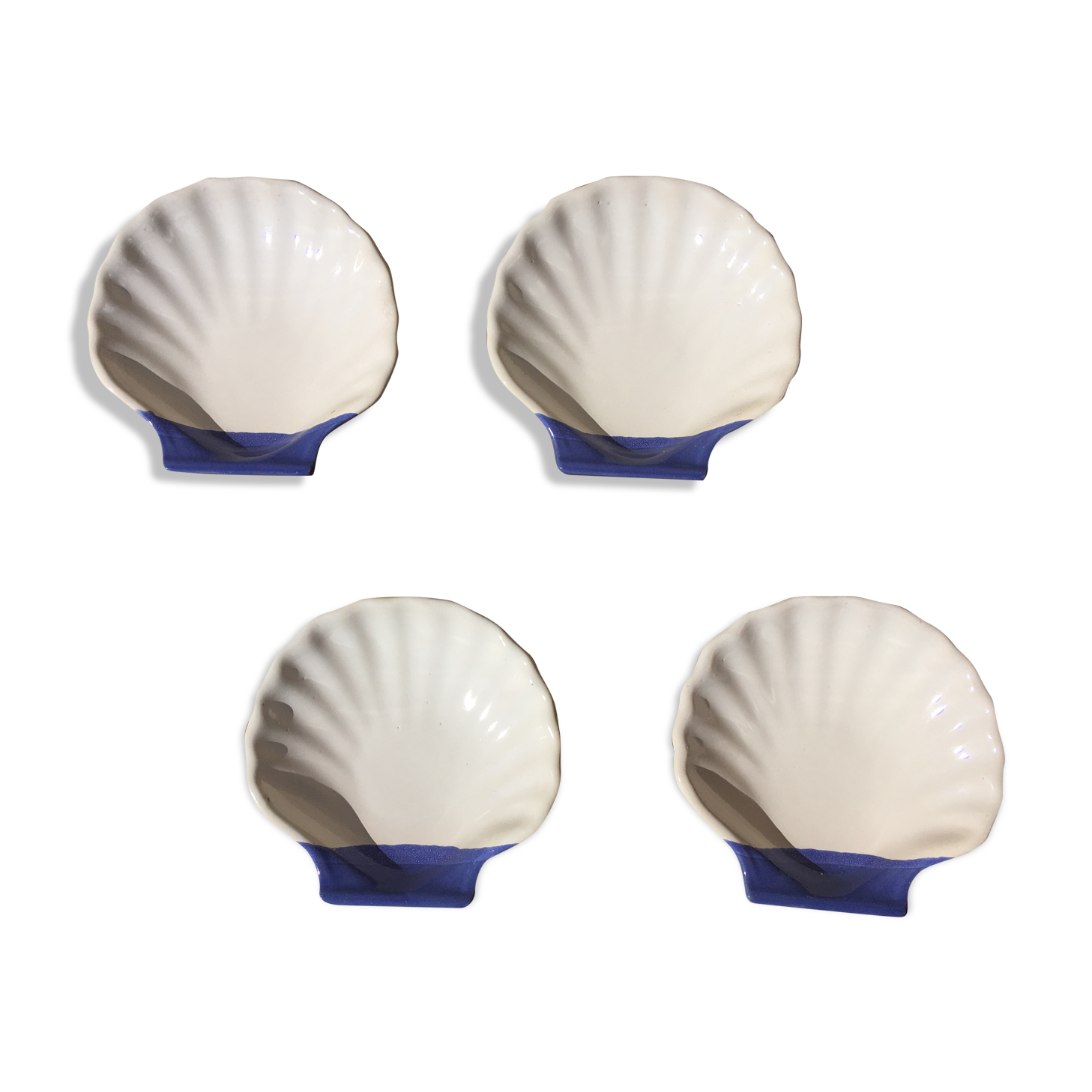 Blue & white St Jacques cups