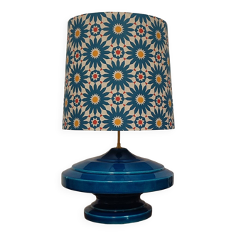 Ufo table lamp