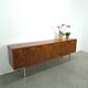 Dressoir rio palissandre plus fin avec chromen poten en lades
